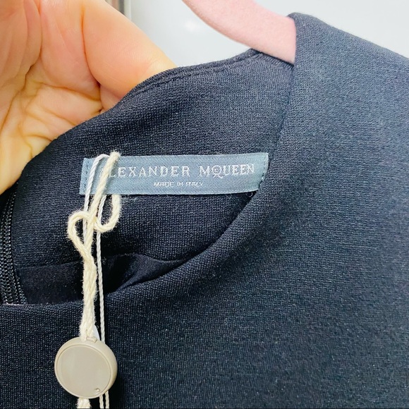 NWT Alexander McQueen Black Sheath Dress Lined Wool Size 10. New $6000 - Picture 4 of 9